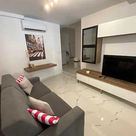 Msida, Space And Comfort For 6