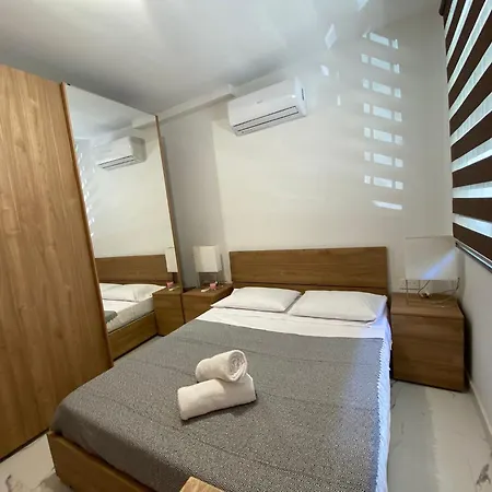 Msida, Space And Comfort For 6 아파트 *