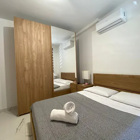 Msida, Space And Comfort For 6