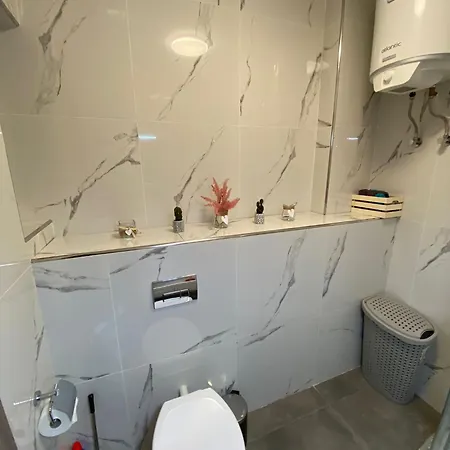 Msida, Space And Comfort For 6