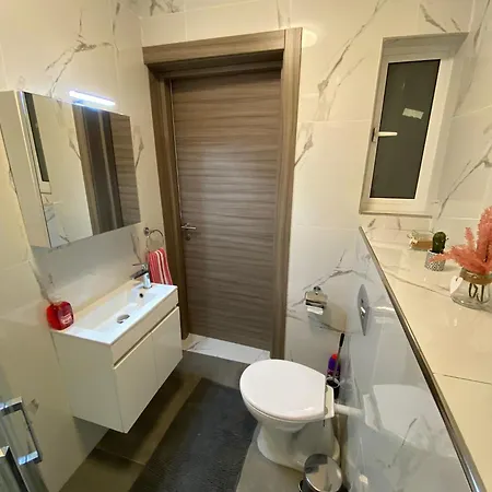 公寓 Msida, Space And Comfort For 6 *