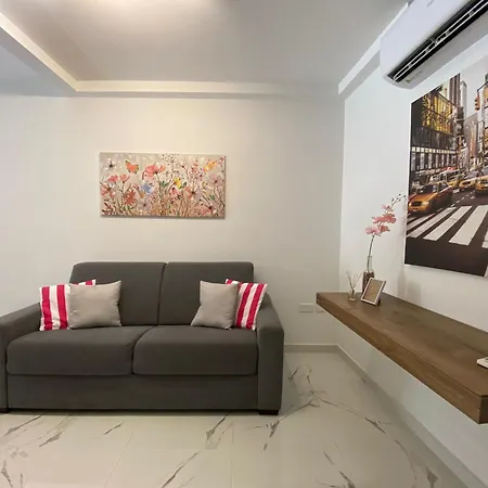 Msida, Space And Comfort For 6 Appartement *