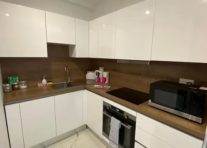 Msida, Space And Comfort For 6 Apartamento *